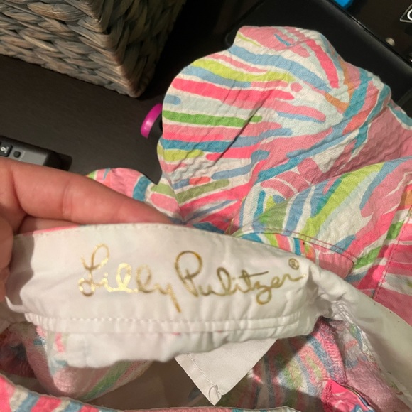 Lilly Pulitzer Scalloped Buttercup Shorts - Picture 4 of 6